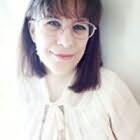 avatar of India Holton