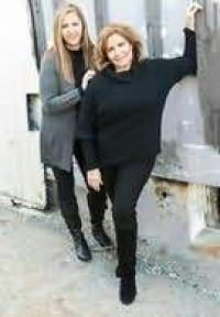 avatar of Liv Constantine