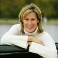 avatar of Santa Montefiore