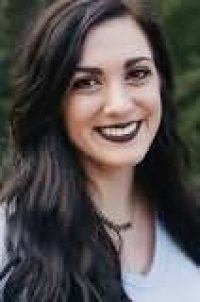 avatar of Shelby Mahurin