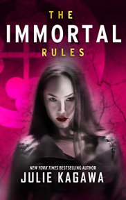 book cover of The Immortal Rules
